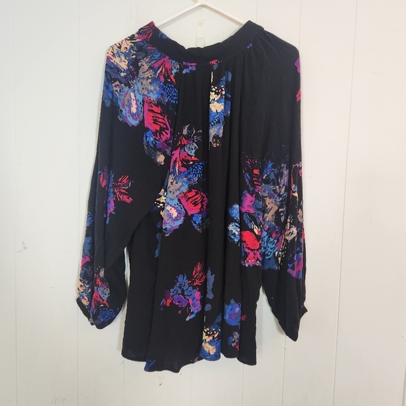 Free People Meadow Lark Floral Black Oversized Long Sleeve Size Medium - Picture 3 of 15